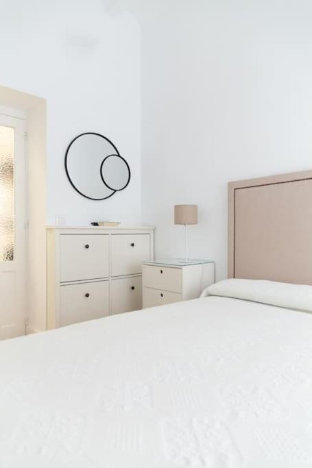Apartamento Tanguillo By Gades Gestion Cádiz Exterior foto