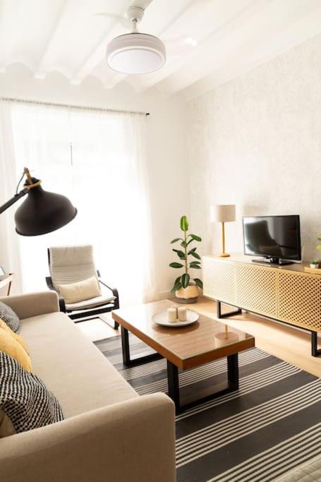 Apartamento Tanguillo By Gades Gestion Cádiz Exterior foto